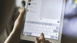 What can Chatbots do Customer Support Domain?
